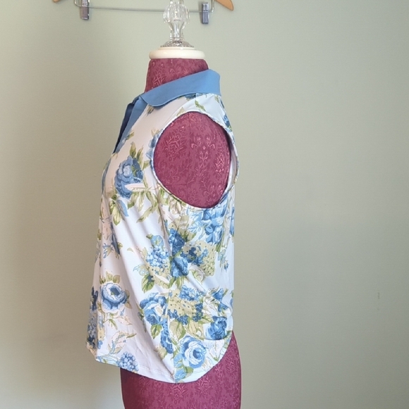 Laura Ashley Blue Floral Sleeveless Polo, US M - Picture 2 of 8